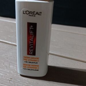 L'Oreal Revitalift Serum with Vitamin C